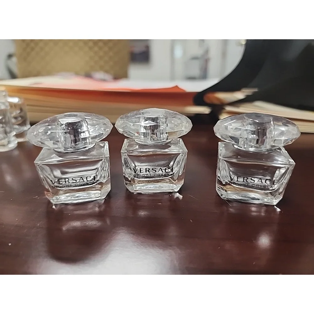 Empty Versace Bright Crystal‎ Size: .17 oz 5 ml Bottle